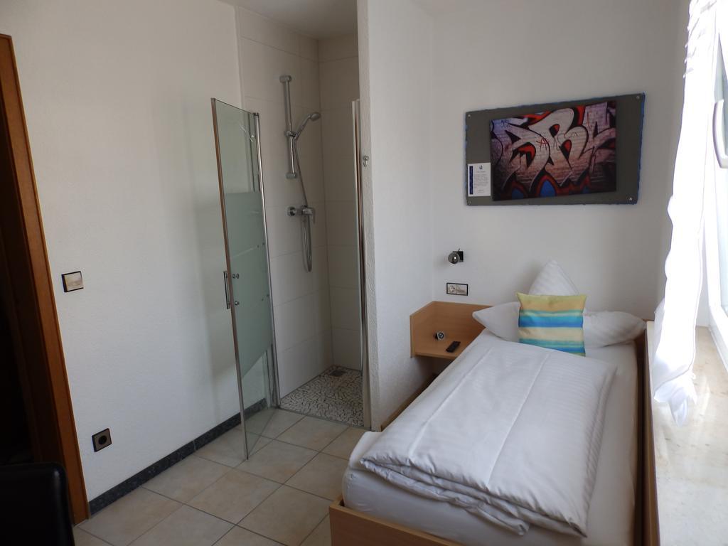 H41 Inn Hotel Garni Freiburg (Adults Only) Gundelfingen  Esterno foto