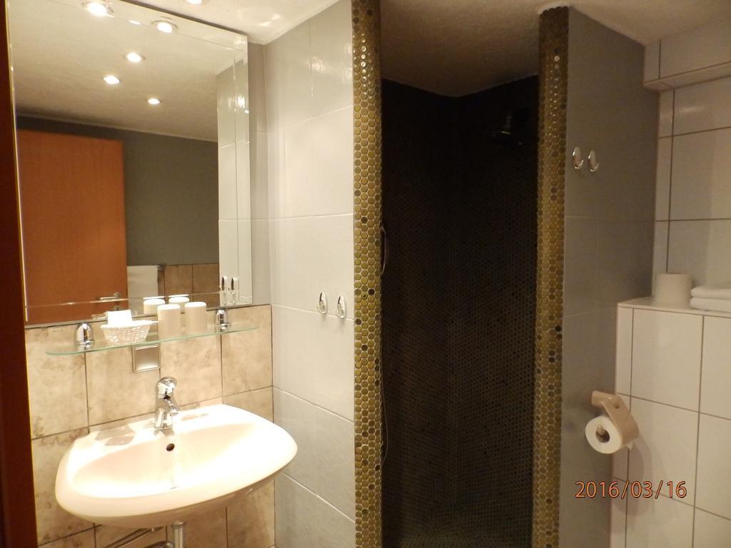 H41 Inn Hotel Garni Freiburg (Adults Only) Gundelfingen  Esterno foto