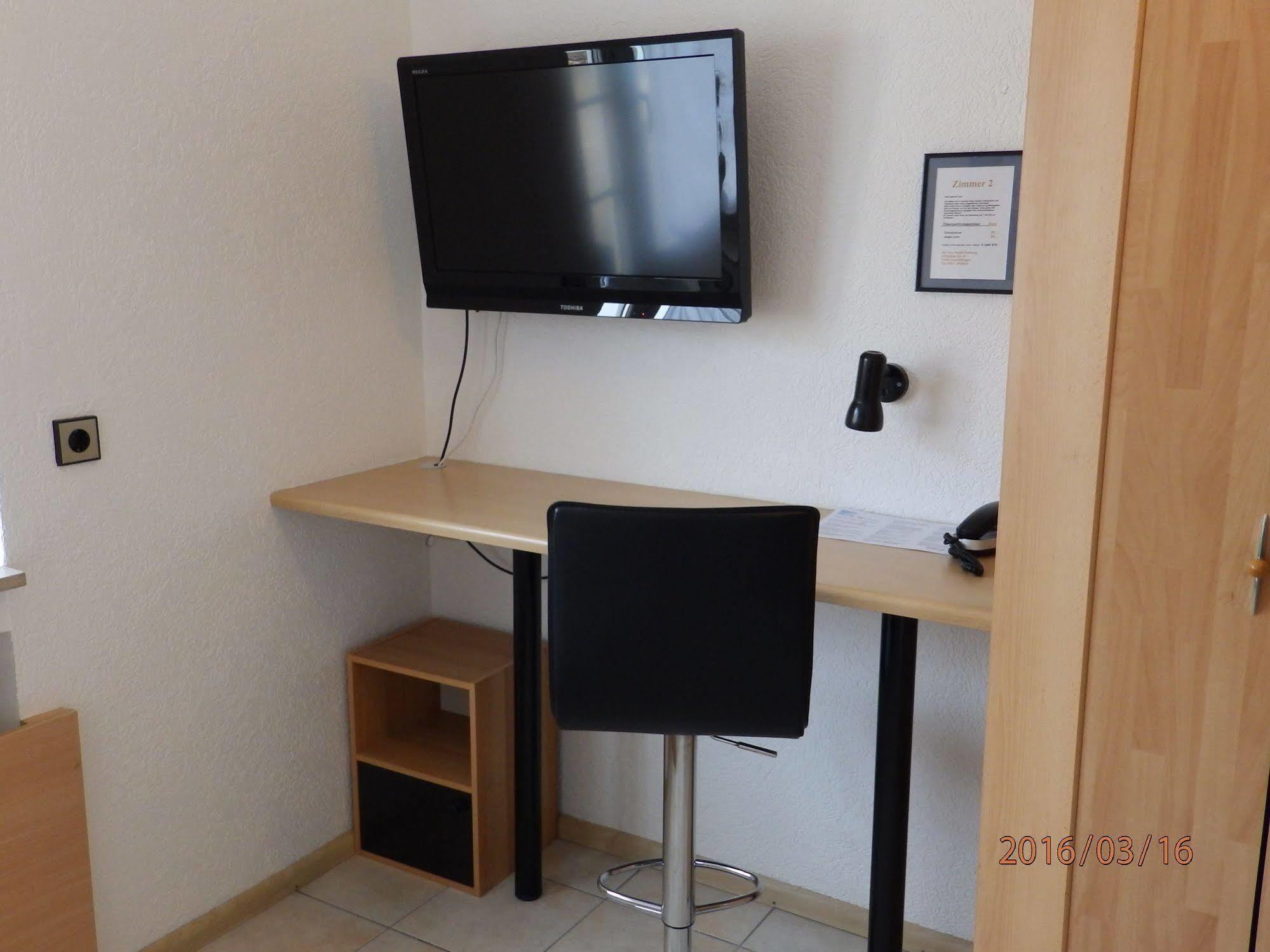 H41 Inn Hotel Garni Freiburg (Adults Only) Gundelfingen  Esterno foto